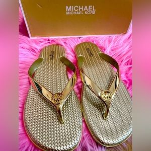 MICHAEL MICHAEL KORS
Jet Set Metallic Jelly Flip-Flop